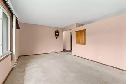 6324 Rolf Avenue, Edina, MN 55439 - Photo 4