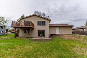 2515 N 83rd Ave N, Brooklyn Park, MN 55444 - Photo 32