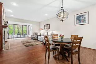 15283 Stonewood Ct, Burnsville, MN 55306 - Photo 6