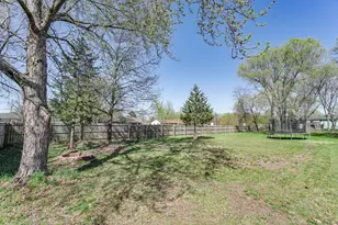 7637 Fairfield Rd, Brooklyn Park, MN 55444 - Photo 30