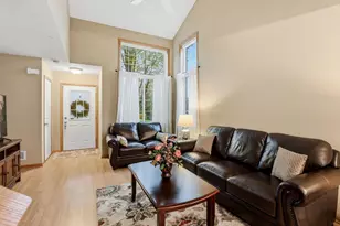 6456 Lakota Tr, Lino Lakes, MN 55014 - Photo 6