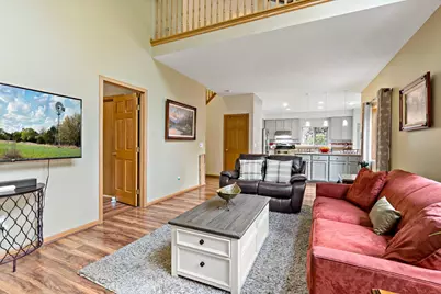 2065 Anton Way, Shakopee, MN 55379 - Photo 4