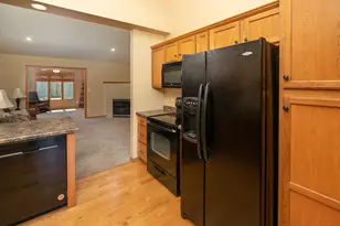 6411 Bandel Hills Ln NW, Rochester, MN 55901 - Photo 10