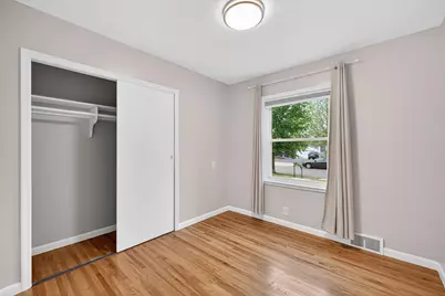 2043 Ramlow Place, Saint Paul, MN 55116 - Photo 14