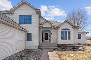 1393 Jefferson St, Hastings, MN 55033 - Photo 2
