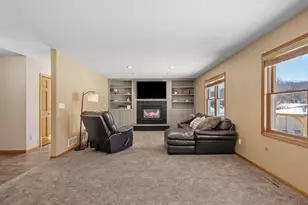 1393 Jefferson St, Hastings, MN 55033 - Photo 20