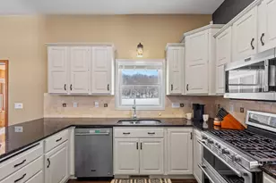 1393 Jefferson St, Hastings, MN 55033 - Photo 12