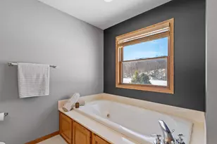1393 Jefferson St, Hastings, MN 55033 - Photo 30