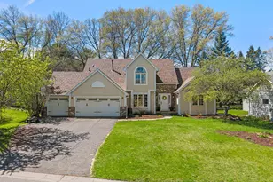 1772 Brighton Trail, Woodbury, MN 55125 - Photo 2