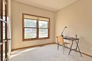 6361 Beckman Ct, Inver Grove Heights, MN 55077 - Photo 28