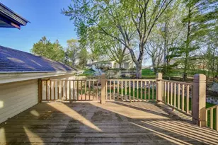 11429 Valley Ct, Burnsville, MN 55337 - Photo 28