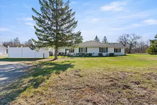 37356 Carefree Dr, Crosslake, MN 56442 - Photo 1