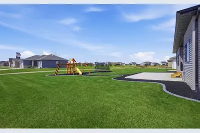 100 Annies Way, Mapleton, ND 58059 - Photo 26