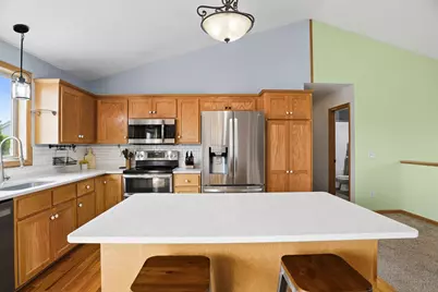 9477 Dunes Lane, Cottage Grove, MN 55016 - Photo 8