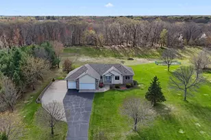 23352 Isanti St NE, Bethel, MN 55005 - Photo 22
