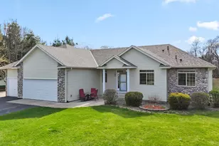 23352 Isanti St NE, Bethel, MN 55005 - Photo 20