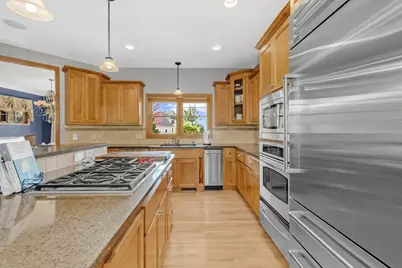 21157 Ridgewood Trail, Lakeville, MN 55044 - Photo 6