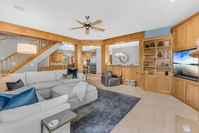 21157 Ridgewood Trail, Lakeville, MN 55044 - Photo 8