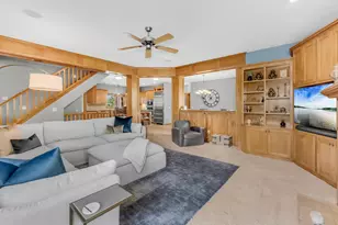 21157 Ridgewood Tr, Lakeville, MN 55044 - Photo 8