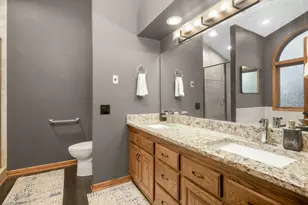 2577 Spirit Dr E, North Saint Paul, MN 55109 - Photo 28