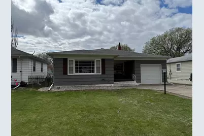 1518 Broadway N, Fargo, ND 58102 - Photo 1