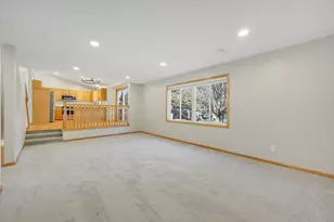 3473 Sunbury Dr, Woodbury, MN 55125 - Photo 12
