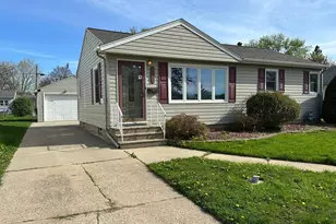 1611 4th Ave SE, Austin, MN 55912 - Photo 2