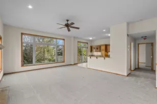 1396 Summit Shores Dr, Burnsville, MN 55306 - Photo 20