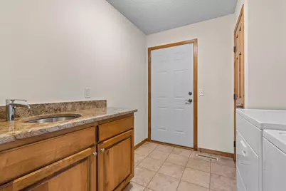 1396 Summit Shores Drive, Burnsville, MN 55306 - Photo 18