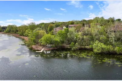 1396 Summit Shores Drive, Burnsville, MN 55306 - Photo 48