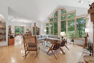 481 Sleepy Hollow Dr, Roberts, WI 54023 - Photo 6