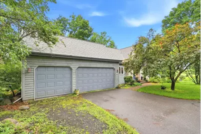 481 Sleepy Hollow Drive, Roberts, WI 54023 - Photo 4