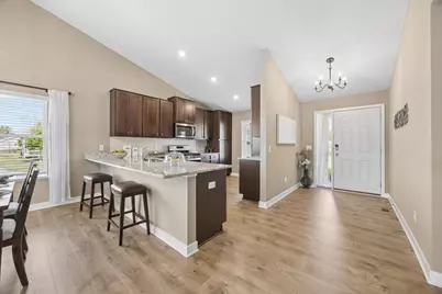18192 Hartlin Avenue, Lakeville, MN 55044 - Photo 16