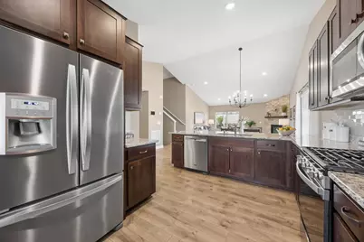 18192 Hartlin Avenue, Lakeville, MN 55044 - Photo 18