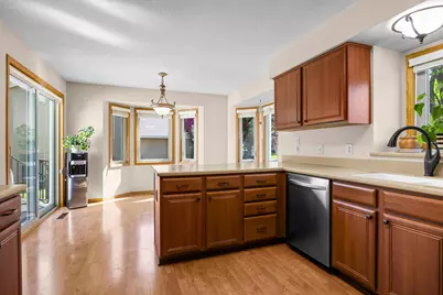 16105 Inglewood Drive, Lakeville, MN 55044 - Photo 8