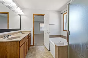 1788 Switchgrass Ct, Shakopee, MN 55379 - Photo 16