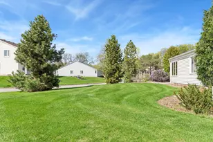 7449 Landau Dr, Bloomington, MN 55438 - Photo 26