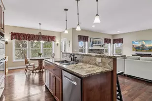 2146 Vermillion Bay, Woodbury, MN 55129 - Photo 40
