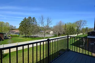 8652 Kenyon Ct NE, Blaine, MN 55449 - Photo 26