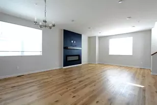 8652 Kenyon Ct NE, Blaine, MN 55449 - Photo 2