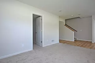 8652 Kenyon Ct NE, Blaine, MN 55449 - Photo 24