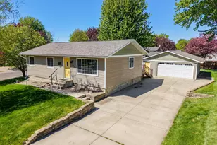 101 7th Ave NE, Kasson, MN 55944 - Photo 1