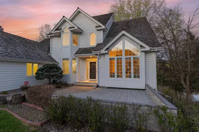 6459 Pinnacle Drive, Eden Prairie, MN 55346 - Photo 2
