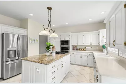 6459 Pinnacle Drive, Eden Prairie, MN 55346 - Photo 16