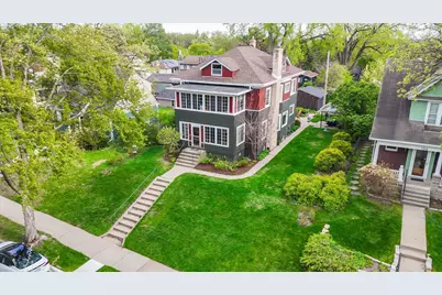 129 Melbourne Avenue SE, Minneapolis, MN 55414 - Photo 2