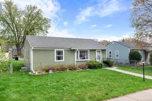 1675 Iowa Ave E, Saint Paul, MN 55106 - Photo 4