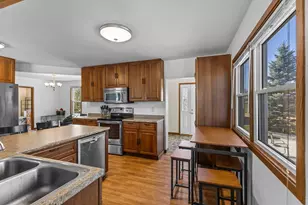 105 1st St S, Elysian, MN 56028 - Photo 4