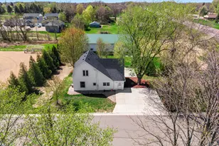 105 1st St S, Elysian, MN 56028 - Photo 2