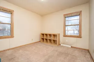 709 Shakopee Ave E, Shakopee, MN 55379 - Photo 20