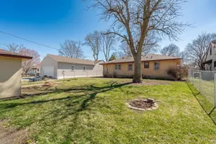 709 Shakopee Ave E, Shakopee, MN 55379 - Photo 34